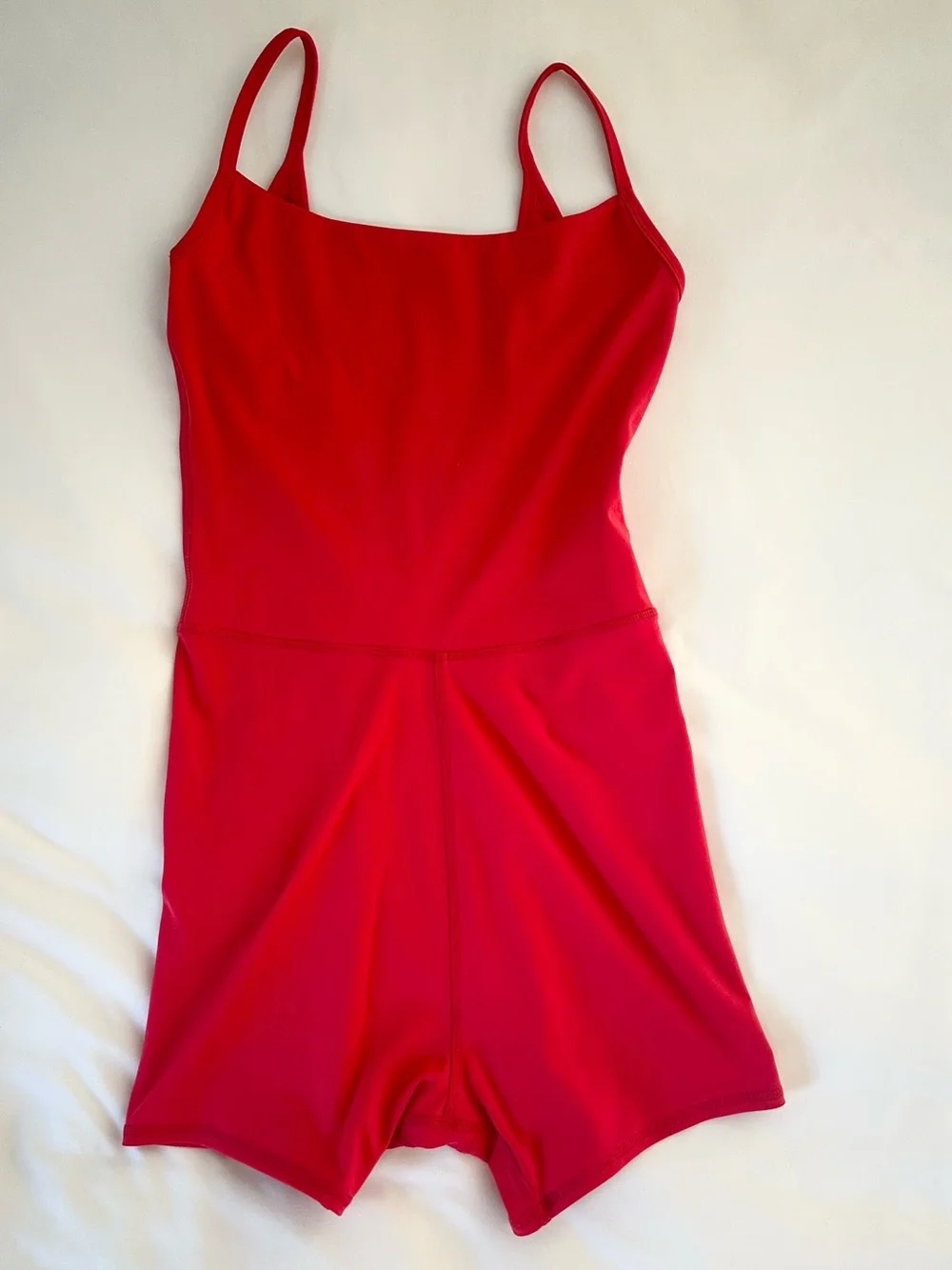 Wellbeing + Being Well Movewell Quinn Romper Lava Red Size Small